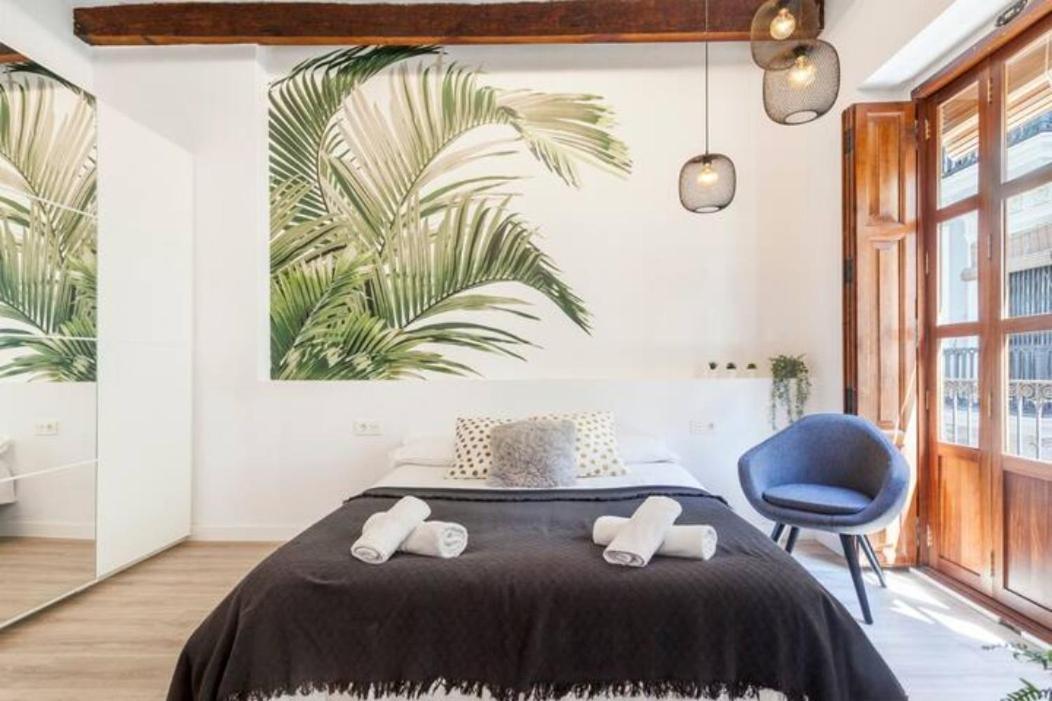 Modern Flat By Mercado Central In Ciutat Vella Валенсия Екстериор снимка
