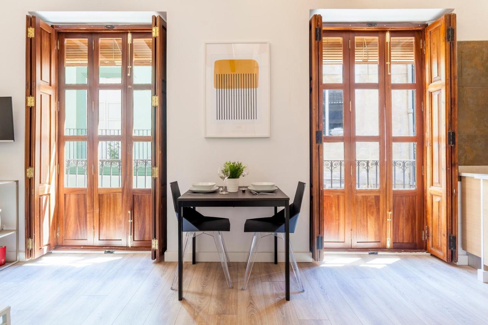 Modern Flat By Mercado Central In Ciutat Vella Валенсия Екстериор снимка